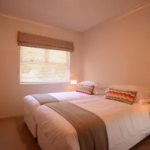 Apartment 2 Bedroom Townhouse, Cape Town